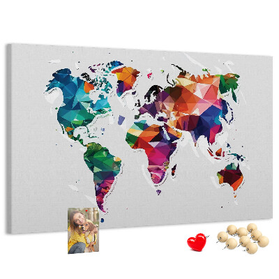 Tablero de corcho decorado mapamundi colorido con diseño geométrico
