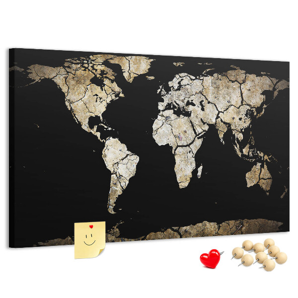 Tablero de anuncios mapamundi dañado sobre fondo negro