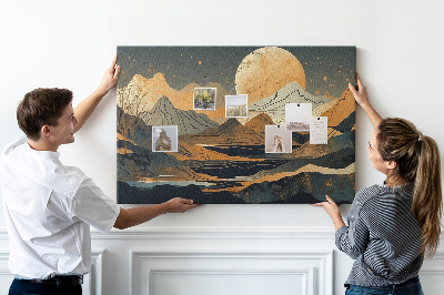 Pizarra de corcho con estampado de paisaje montañoso y luna al fondo