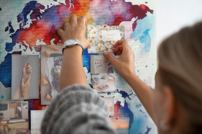 Tablero de anuncios mapa del mundo en acuarela a color
