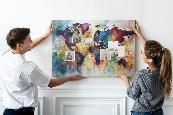 Tablero de corcho decorativo mapa del mundo con diseño de acuarela