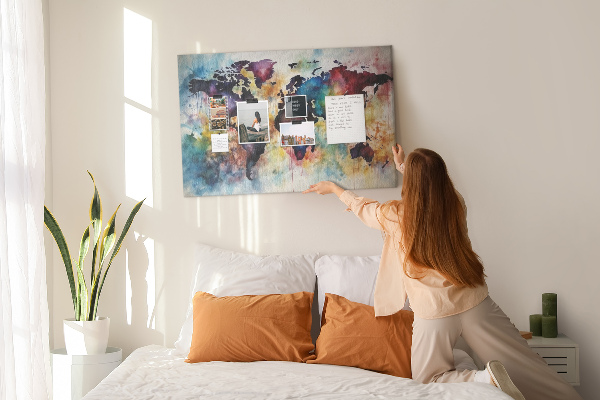 Tablero de corcho decorativo mapa del mundo con diseño de acuarela