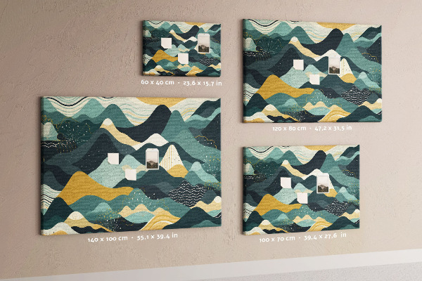 Tablero de corcho decorado con patrones abstractos de paisajes montañosos en colores