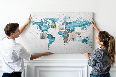 Tablero de corcho decorado diseño de mapa del mundo en acuarela