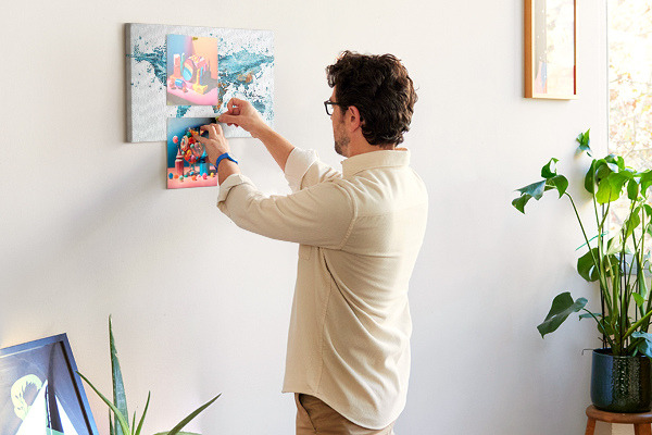 Tablero de corcho decorado diseño de mapa del mundo en acuarela
