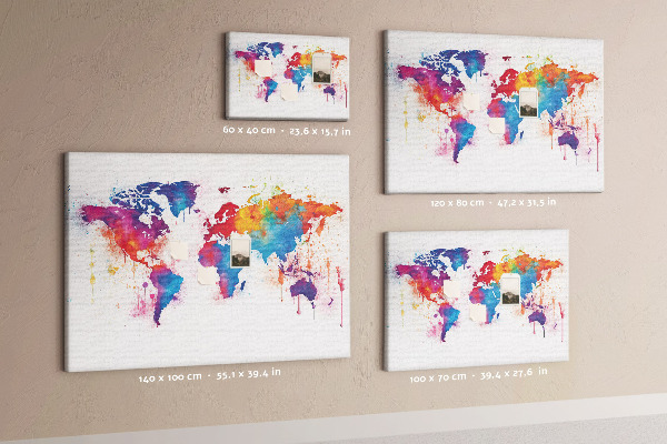 Tablero de anuncios mapa del mundo en acuarela a color