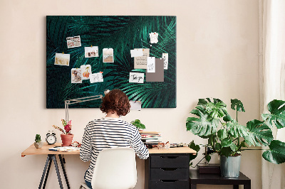 Tablero de anuncios diseño de hojas tropicales en tonos verdes