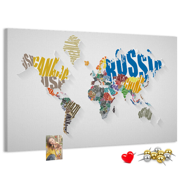 Tablero de anuncios mapa mundial colorido con nombres de países