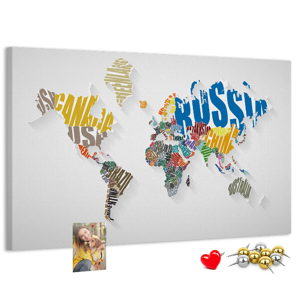 Tablero de anuncios mapa mundial colorido con nombres de países