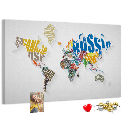 Tablero de anuncios mapa mundial colorido con nombres de países