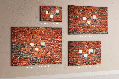 Tablero de anuncios diseño de pared de ladrillo en tonos cálidos