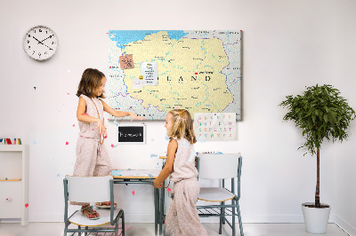 Tablero de corcho decorativo mapa de Polonia con la ubicación de Varsovia marcada