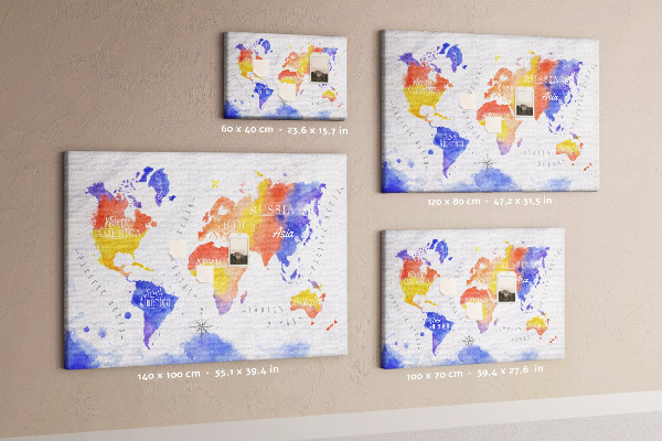 Tablero de anuncios mapa del mundo con diseño de acuarela colorida