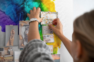 Tablero de anuncios diseño de nubes de pintura coloridas en movimiento