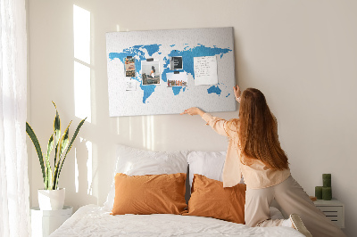 Pizarra de corcho mapa mundial azul sobre fondo blanco