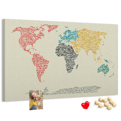 Pizarra de corcho mapamundi con diseño de palabras y colores