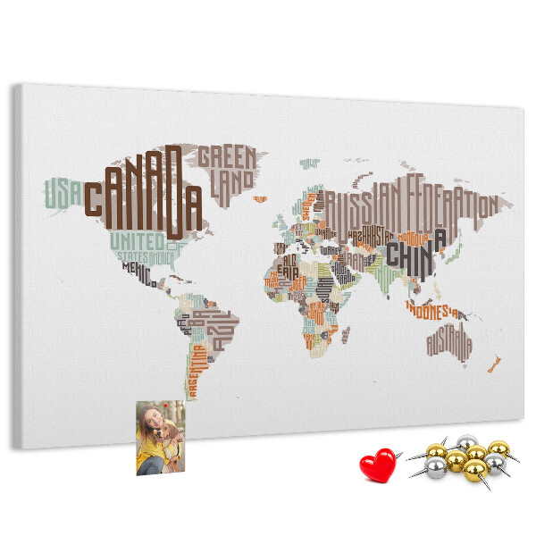 Tablero de anuncios mapamundi con los nombres de los países