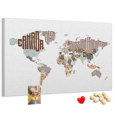 Tablero de anuncios mapamundi con los nombres de los países