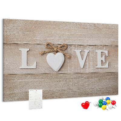 Pizarra de corcho Amor expresado en letras de corazón de madera