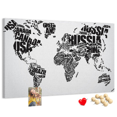 Tablero de anuncios Mapa del mundo con los nombres de los países en palabras.