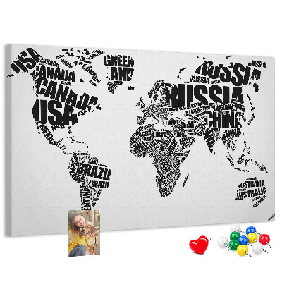 Tablero de anuncios Mapa del mundo con los nombres de los países en palabras.