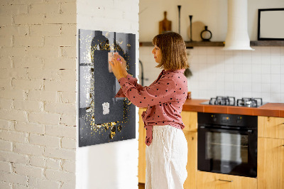 Pizarra magnética de pared con rotulador Un elegante tablero para notas y fotos.