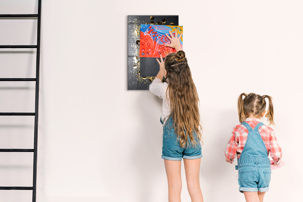 Pizarra magnética de pared con rotulador Un elegante tablero para notas y fotos.