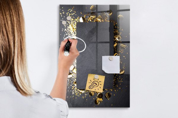 Pizarra magnética de pared con rotulador Un elegante tablero para notas y fotos.