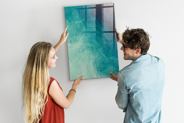 Pizarra magnética de pared con rotulador Un tablero colorido para fotos y notas.