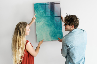 Pizarra magnética de pared con rotulador Un tablero colorido para fotos y notas.