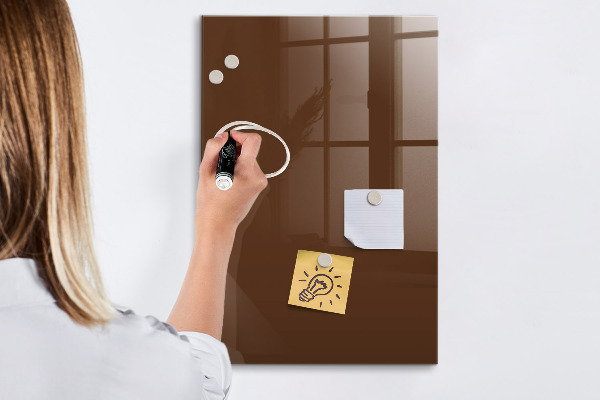 Pizarra borrable de cristal con imanes Un elegante tablero para notas y fotos.