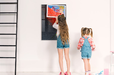 Pizarra magnética de pared con rotulador Un lugar creativo para recuerdos y fotos.