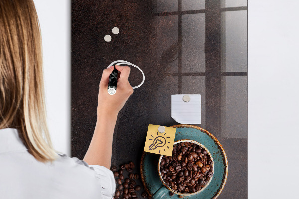 Pizarra magnética de pared con rotulador Un lugar acogedor para recuerdos y notas.