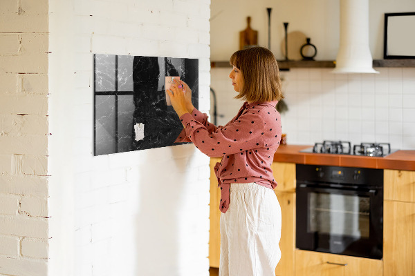 Pizarra magnética de pared con rotulador Un elegante tablero para notas y fotos.