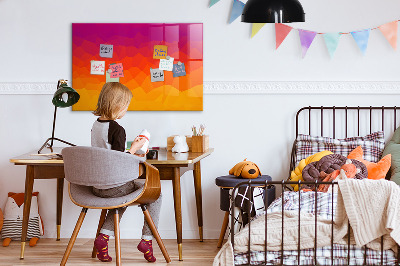 Pizarra magnética de pared con rotulador Un tablero colorido para notas y fotos.