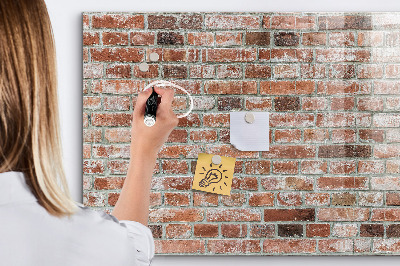 Pizarra borrable de cristal con imanes Tablero de fotos en una pared de ladrillos