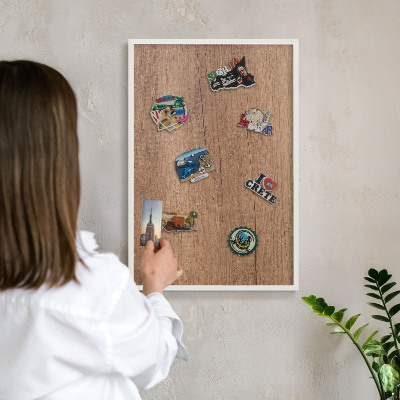 Tablero magnético metálico para souvenirs en color blanco Textura de madera