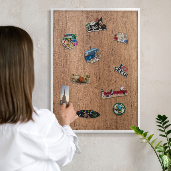 Tablero magnético metálico para souvenirs en color blanco Textura de madera
