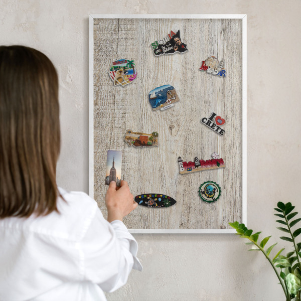 Tablero magnético de pared para imanes con marco blanco Textura de madera