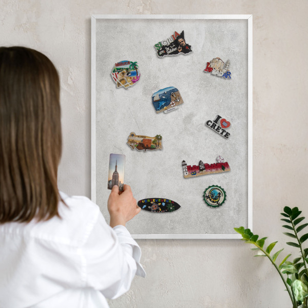 Tablero magnético metálico para souvenirs en color blanco Elegancia gris