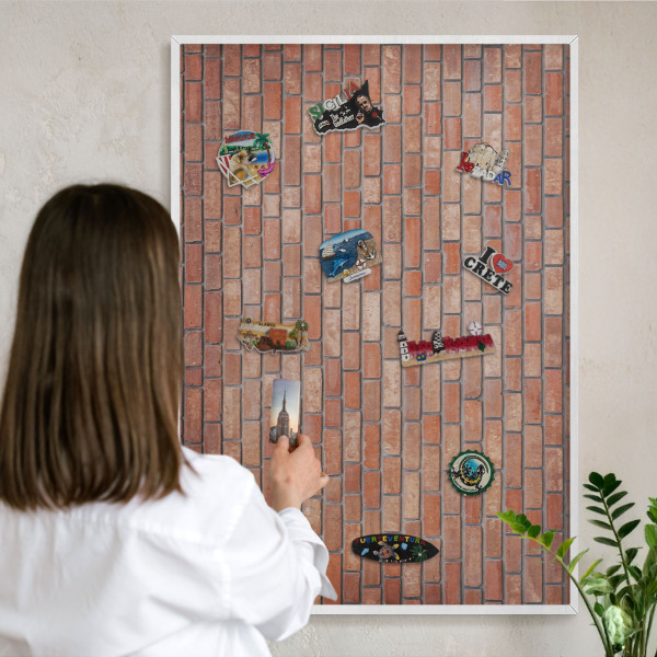 Tablero magnético metálico para souvenirs en color blanco Muro de ladrillo