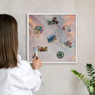 Tablero magnético de pared para imanes con marco blanco Abstracción colorida
