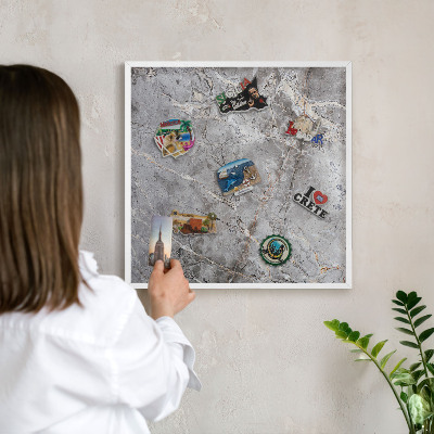 Tablero magnético metálico para souvenirs en color blanco Mármol estampado