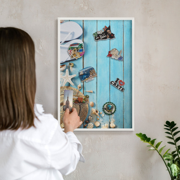 Tablero magnético metálico para souvenirs en color blanco Ambiente vacacional