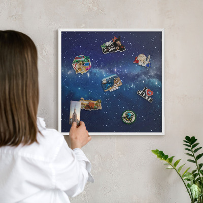 Tablero magnético metálico para souvenirs en color blanco Espacio estelar