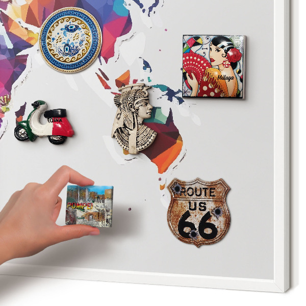 Tablero magnético de pared para imanes con marco blanco Mapa del mundo