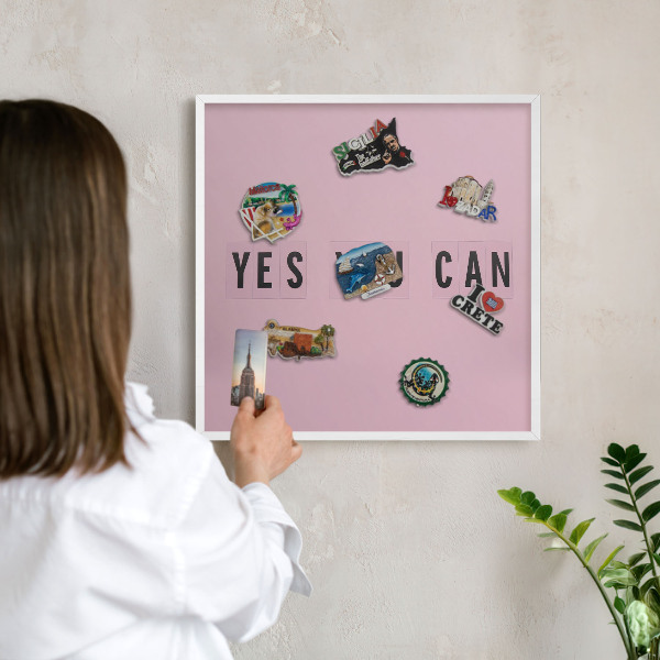 Tablero magnético metálico para souvenirs en color blanco Motivación cada día