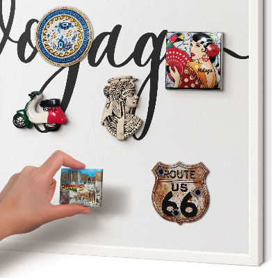 Tablero magnético de pared para imanes con marco blanco Buen viaje