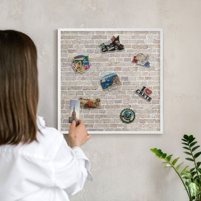 Tablero magnético metálico para souvenirs en color blanco Patrón de ladrillo