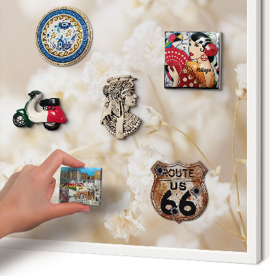 Tablero magnético de pared para imanes con marco blanco Flores beige